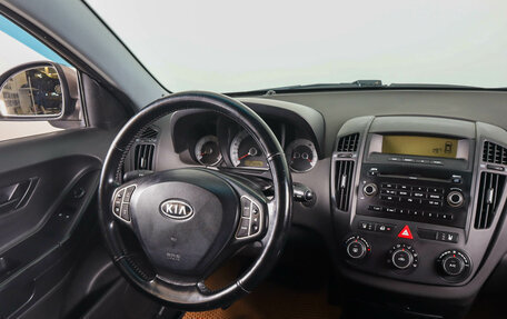 KIA cee'd I рестайлинг, 2008 год, 629 000 рублей, 11 фотография