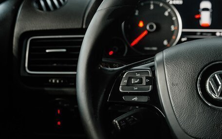 Volkswagen Touareg III, 2010 год, 1 780 000 рублей, 13 фотография