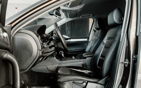 Volkswagen Touareg III, 2010 год, 1 780 000 рублей, 10 фотография