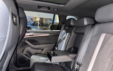 Skoda Kodiaq, 2025 год, 6 690 000 рублей, 23 фотография