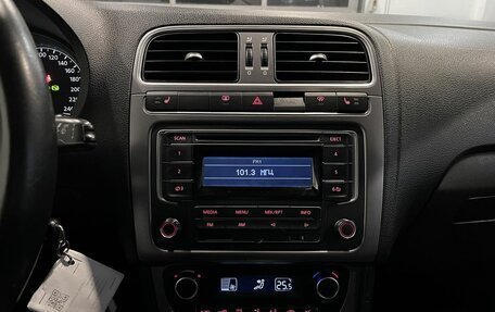 Volkswagen Polo VI (EU Market), 2015 год, 1 020 000 рублей, 13 фотография