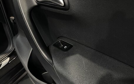 Volkswagen Polo VI (EU Market), 2015 год, 1 020 000 рублей, 28 фотография