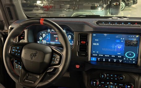 Ford Bronco, 2025 год, 15 290 000 рублей, 20 фотография