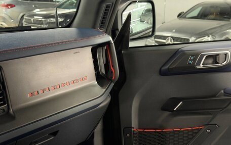 Ford Bronco, 2025 год, 15 290 000 рублей, 23 фотография