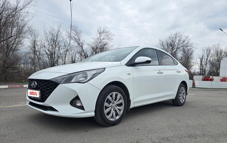 Hyundai Solaris II рестайлинг, 2020 год, 1 650 000 рублей, 2 фотография