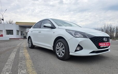 Hyundai Solaris II рестайлинг, 2020 год, 1 650 000 рублей, 7 фотография