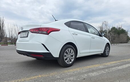 Hyundai Solaris II рестайлинг, 2020 год, 1 650 000 рублей, 10 фотография