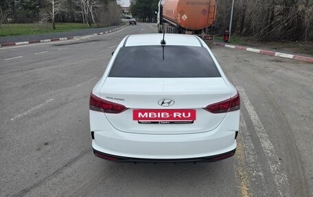 Hyundai Solaris II рестайлинг, 2020 год, 1 650 000 рублей, 12 фотография