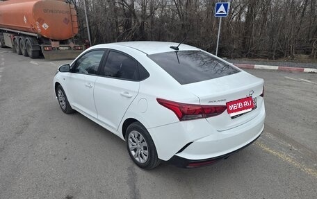 Hyundai Solaris II рестайлинг, 2020 год, 1 650 000 рублей, 14 фотография