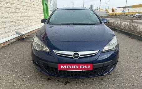 Opel Astra J, 2014 год, 700 000 рублей, 6 фотография