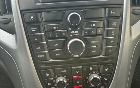 Opel Astra J, 2014 год, 700 000 рублей, 10 фотография