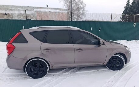 KIA cee'd I рестайлинг, 2010 год, 870 000 рублей, 4 фотография