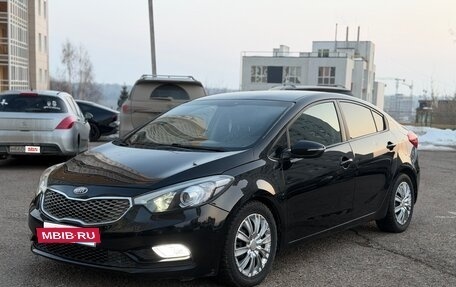 KIA Cerato III, 2013 год, 990 000 рублей, 2 фотография