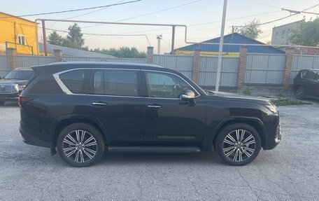 Lexus LX, 2022 год, 17 550 000 рублей, 2 фотография