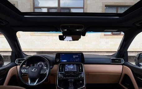 Lexus LX, 2022 год, 17 550 000 рублей, 9 фотография