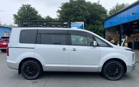 Mitsubishi Delica D:5 I, 2023 год, 3 340 009 рублей, 4 фотография