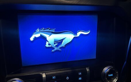 Ford Mustang VI рестайлинг, 2020 год, 3 299 990 рублей, 1 фотография