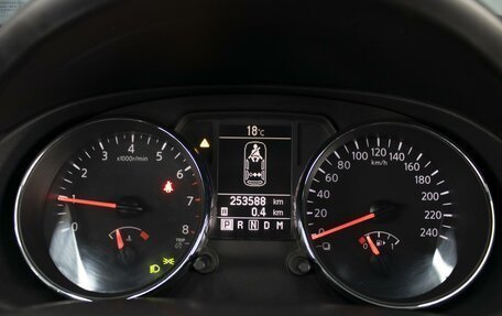 Nissan Qashqai, 2010 год, 989 777 рублей, 13 фотография