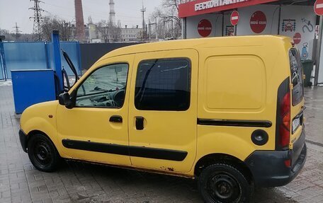 Renault Kangoo II рестайлинг, 2003 год, 300 000 рублей, 3 фотография