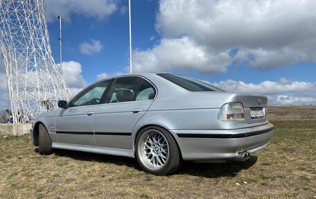 BMW 5 серия, 1996 год, 900 000 рублей, 3 фотография