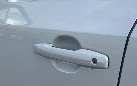 Toyota RAV4, 2025 год, 4 495 000 рублей, 14 фотография