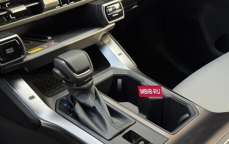 Toyota RAV4, 2025 год, 4 495 000 рублей, 31 фотография