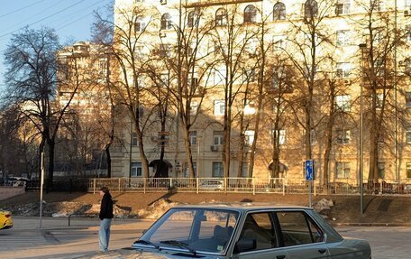 BMW 5 серия, 1984 год, 600 000 рублей, 13 фотография