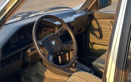 BMW 5 серия, 1984 год, 600 000 рублей, 19 фотография