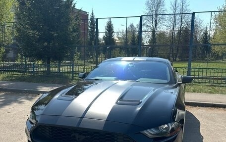 Ford Mustang VI рестайлинг, 2020 год, 3 299 990 рублей, 12 фотография