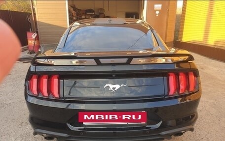 Ford Mustang VI рестайлинг, 2020 год, 3 299 990 рублей, 24 фотография