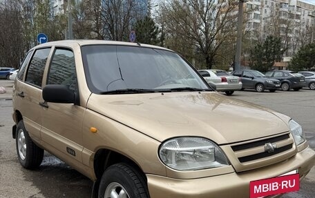 Chevrolet Niva I рестайлинг, 2005 год, 470 000 рублей, 2 фотография