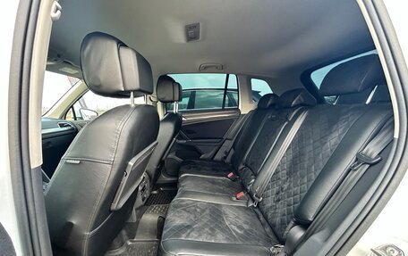 Volkswagen Tiguan II, 2017 год, 2 465 000 рублей, 6 фотография