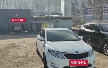 KIA Rio III рестайлинг, 2014 год, 680 000 рублей, 2 фотография
