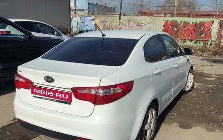 KIA Rio III рестайлинг, 2014 год, 680 000 рублей, 3 фотография