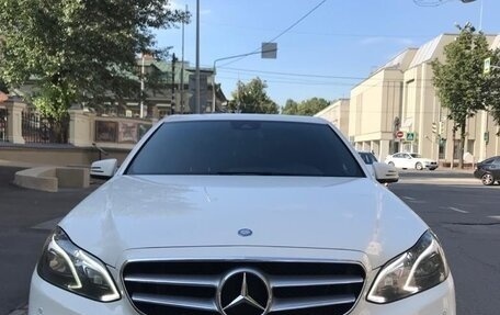 Mercedes-Benz E-Класс, 2014 год, 2 100 000 рублей, 2 фотография