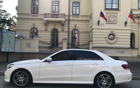 Mercedes-Benz E-Класс, 2014 год, 2 100 000 рублей, 3 фотография