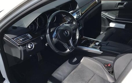 Mercedes-Benz E-Класс, 2014 год, 2 100 000 рублей, 5 фотография