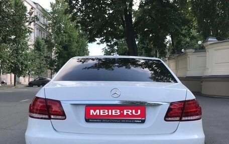 Mercedes-Benz E-Класс, 2014 год, 2 100 000 рублей, 4 фотография