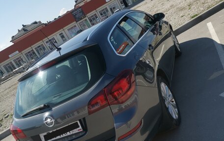 Opel Astra J, 2011 год, 850 000 рублей, 6 фотография