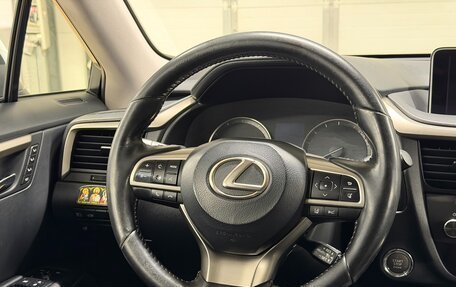 Lexus RX IV рестайлинг, 2017 год, 3 699 000 рублей, 23 фотография