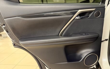 Lexus RX IV рестайлинг, 2017 год, 3 699 000 рублей, 30 фотография