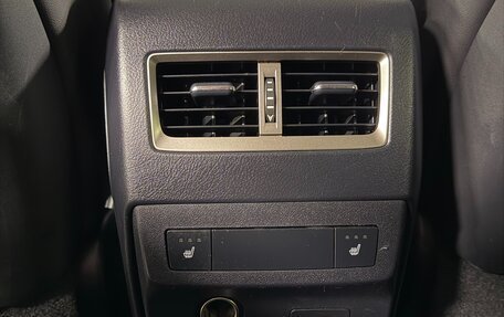 Lexus RX IV рестайлинг, 2017 год, 3 699 000 рублей, 31 фотография