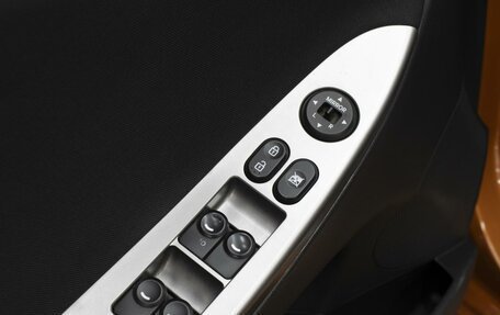 Hyundai Solaris II рестайлинг, 2015 год, 995 555 рублей, 17 фотография