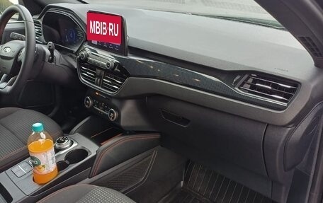 Ford Kuga III, 2020 год, 1 880 000 рублей, 1 фотография