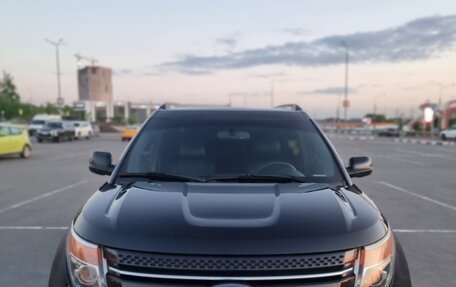 Ford Explorer VI, 2013 год, 1 749 000 рублей, 1 фотография