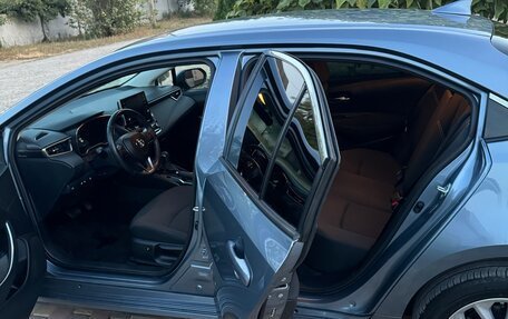 Toyota Corolla, 2019 год, 1 790 000 рублей, 3 фотография