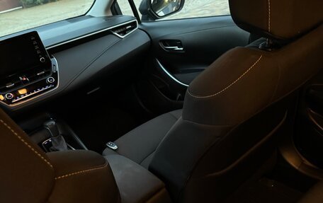 Toyota Corolla, 2019 год, 1 790 000 рублей, 5 фотография