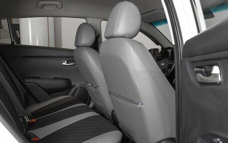 KIA Rio IV, 2018 год, 1 419 300 рублей, 8 фотография