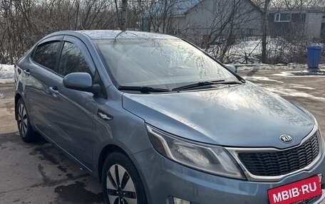 KIA Rio III рестайлинг, 2014 год, 800 000 рублей, 3 фотография