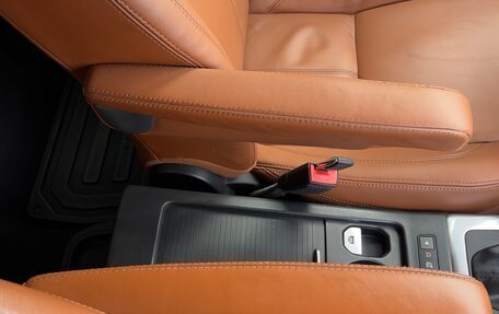 Land Rover Freelander II рестайлинг 2, 2013 год, 1 900 000 рублей, 32 фотография